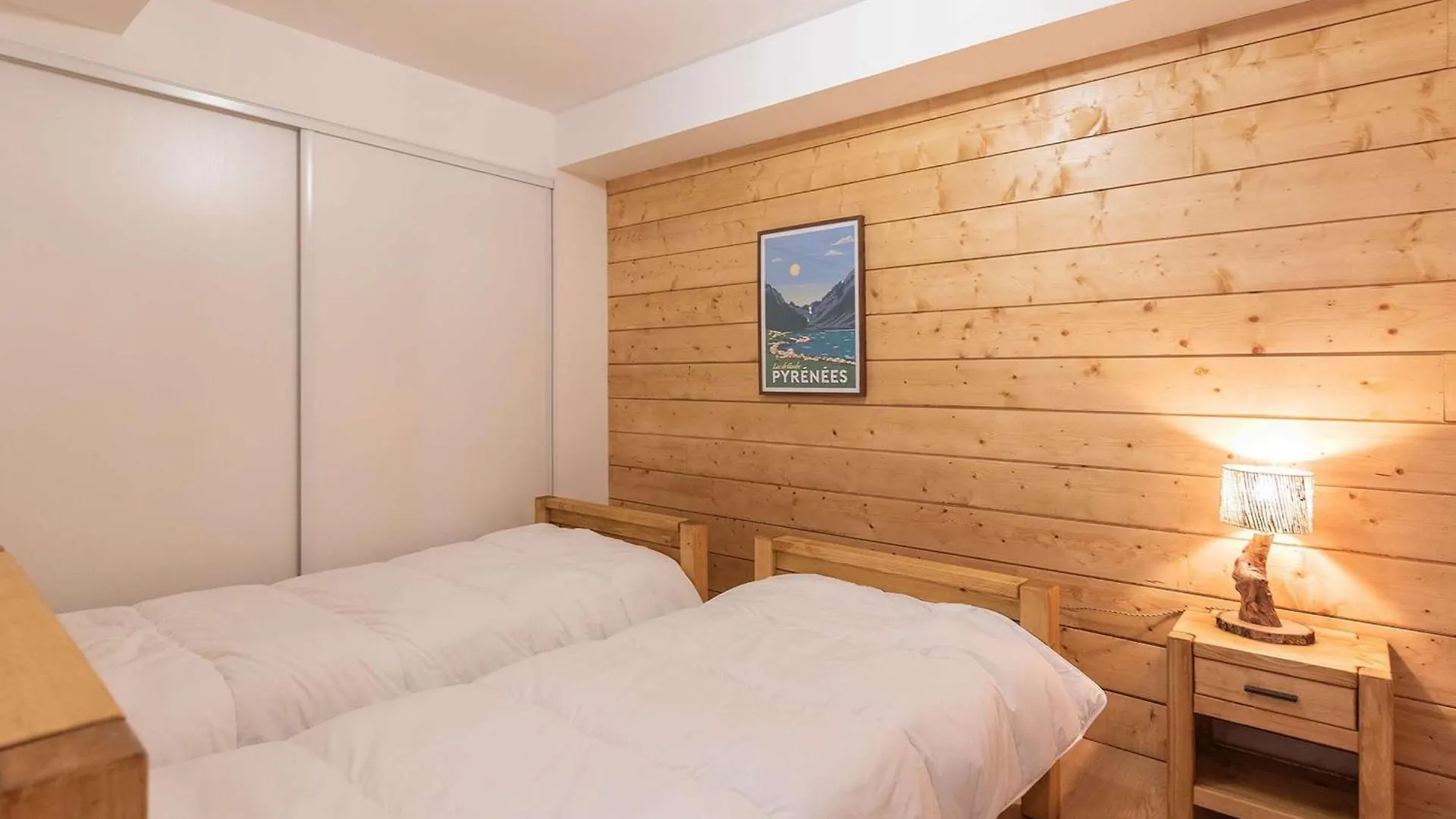 Apartment Lodge Neuf Avec Grande Terrasse Et Equipement Haut De Gamme - Fr-1-401-292 Cauterets France